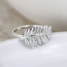 Load image into Gallery viewer, Sterling Silver Fern Leaf Ring with CZ Crystal
